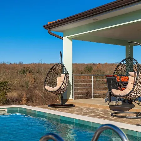 Beautiful Petar With Pool In Brtonigla Villa *