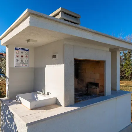 Villa Beautiful Petar With Pool In Brtonigla *