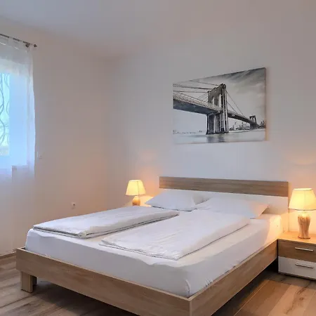 Villa Beautiful Petar With Pool In Brtonigla