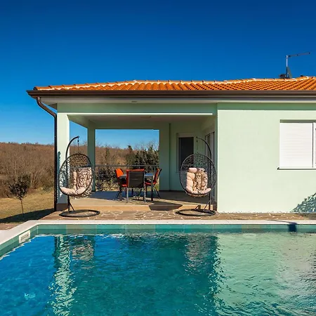 Beautiful Petar With Pool In Brtonigla Villa *
